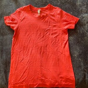 Lululemon Size 4 Top